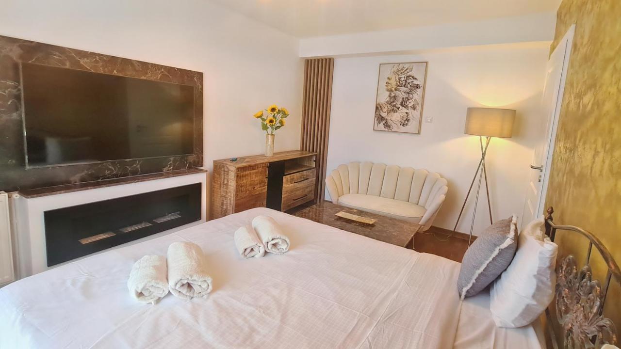 Apartment Main Square 5 Star Luxury With View *